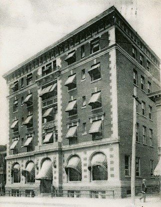 kingsborough hotel 34 south main street gloversville 1907.jpg